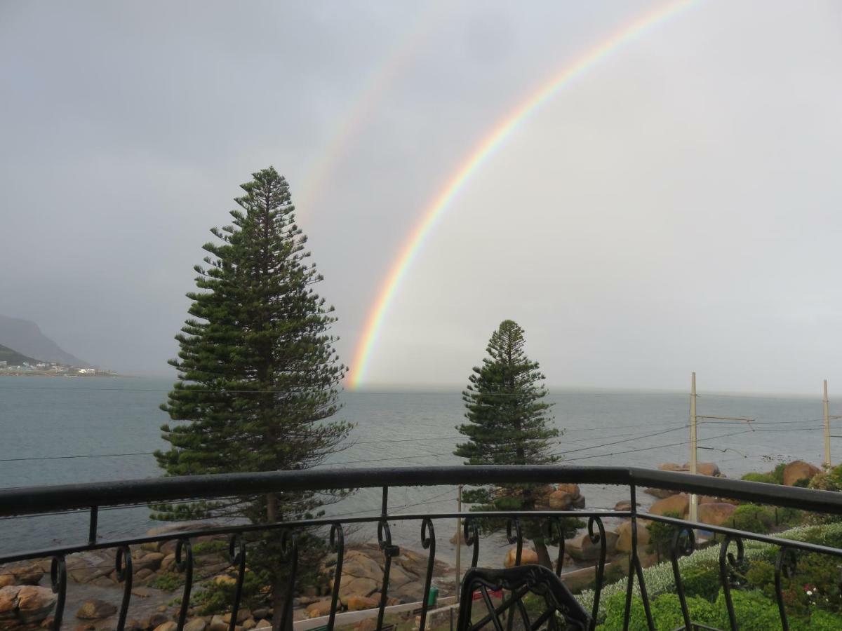 On-The-Rocks Apartment Fish Hoek Exterior photo
